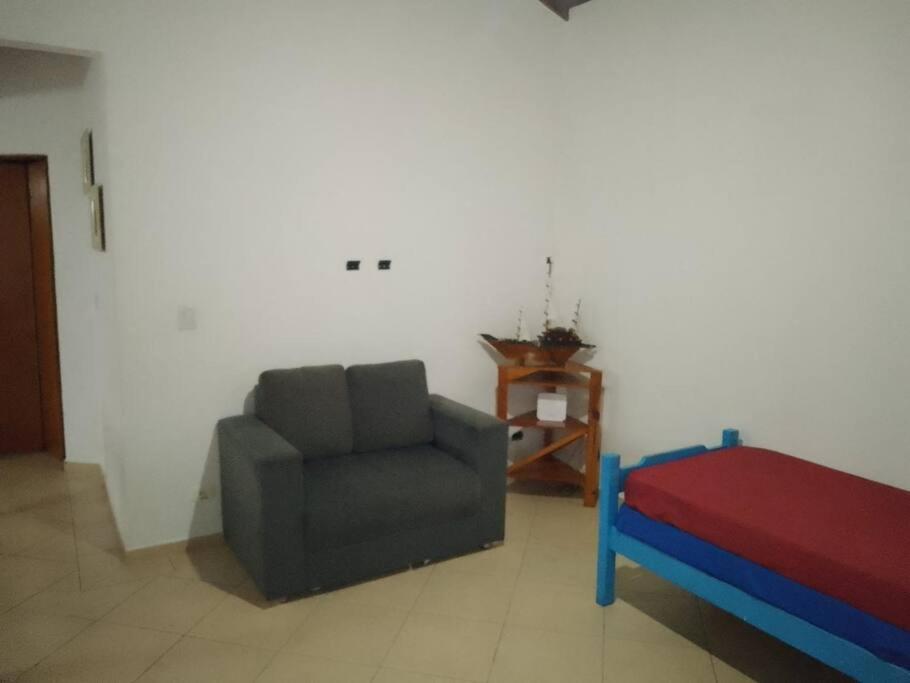 Lindo Sobrado No Condominio Бертіога Екстер'єр фото